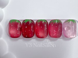 季節いちごネイル