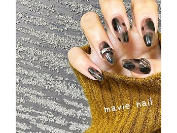 マヴィ ネイル(mavie nail)の写真/【ドライケア&オフ込み♪】美爪にもこだわるサロン☆オフィスOK/ライフスタイルに溶け込むsimpleデザイン