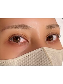 ナチュラル上品な目元にしたい