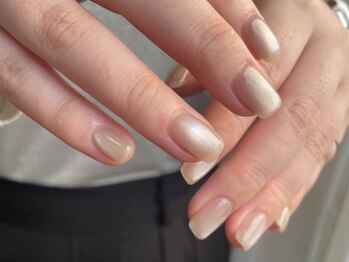 ネイルズミンティア エサカ(nails Mintia esaka)の写真/"センスが光る大人一癖nail"シンプルなオフィスネイル×お洒落なワンポイントで差をつける◇理想を形に...*