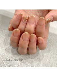 華やかなミラーアート