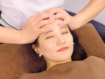 本多鍼灸整骨院/小顔矯正と美容鍼