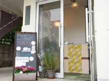 リラクゼーションルーム ザイオン(ｚion)の雰囲気（駅前通りから1本入ったピル1階の分かりやすい立地です☆）