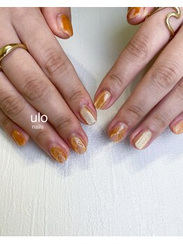 ウロネイルズ(ulo nails)/みかん色でマグネットデザイン