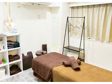 マチトレ整体院 市ヶ谷店/【個室完備】メインベッド