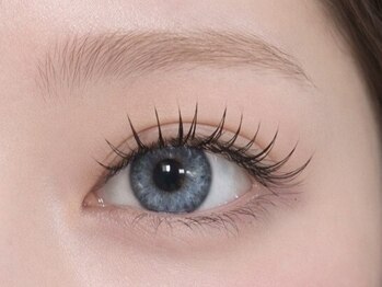 アンレーヴ(en reve)の写真/《モチの良さ、仕上がりに絶対の自信あり!!》高技術×丁寧なカウンセリングで、貴女のなりたい目元を実現★