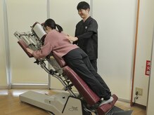 もみほぐしRakua朝霞整体院の雰囲気(トムソンベッド(骨格矯正ベッド)で本格的な骨格矯正!)