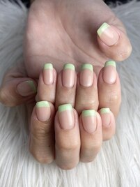 フレンチネイル