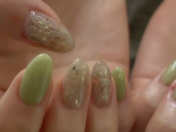 ラクエ(Laque)/グリーン ホワイト お花ネイル