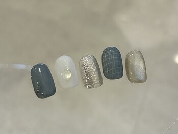 色鉛筆チェックニュアンスネイル