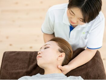 カラダラボ 前橋南店の写真/【優しいマッサージじゃ満足しない!】細くてかわいいスタッフも驚きの力でお悩み改善!