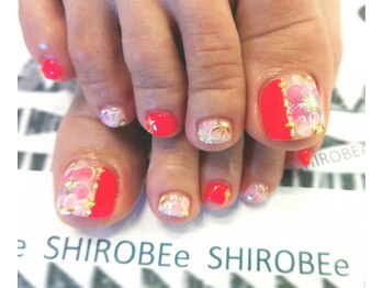 トータルサロン 白べぇーっ プラス/フットネイル