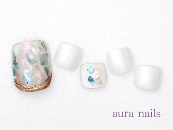 アウラネイルズ(aura nails)/●フットジェル　￥９，９００