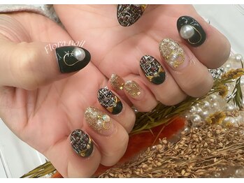 フローラネイルサロン/