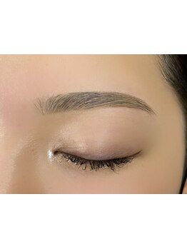 アイブロウメニューがあるサロン