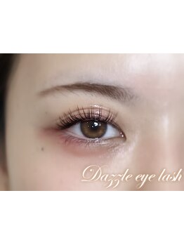 ナチュラル上品な目元にしたい