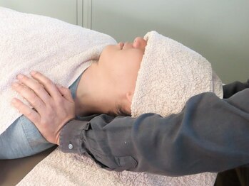 くろさきカイロプラクティック/ドライヘッドスパ・頭ほぐし