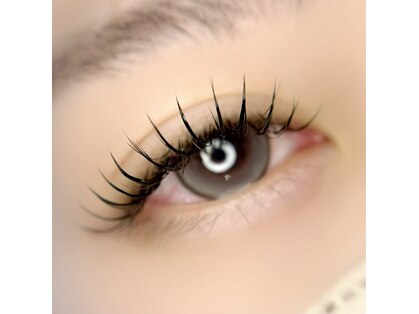 natuly bambi eyelash salonの写真