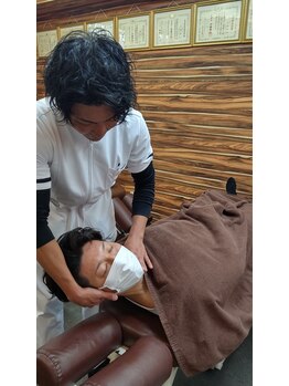 高槻整骨院/首のつらさ