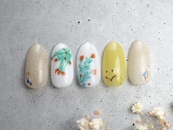 エクリュ(ecru)/水彩画ネイル