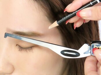 マユカ 浜松東店(Mayuka)/似合う眉毛がわからない!方へ