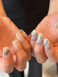 ひと癖ネイル