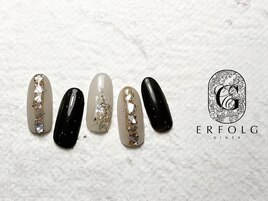 クールなシェルネイル