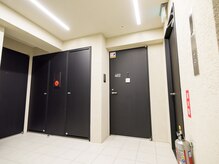 シファ(Sifa)/エレベータ降りて右側です ^ ^