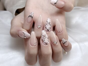 ブイピーネイル 新大久保(VP nail)/長さだし&やり放題 90分