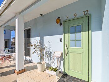 フィオレ/ヒーリングサロンフィオレの入口