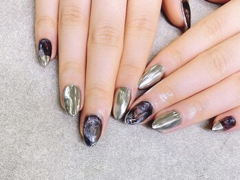 プライズアイリス アイラッシュ 池袋東口店(prize Iris eyelash)/持ち込みデザイン【池袋】