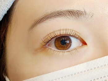 アイラッシュ アンド ヘッドスパ トナリ(TONARI)/