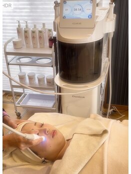 エクセレントビューティーサロン 艶(EN)/韓国美容！アクアピーリング