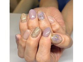 【フラワーラメネイル】