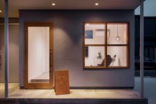 アンリール(unrire.)