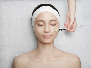 クイーン 大宮/毛穴縮小★ENVIRONフェイシャル