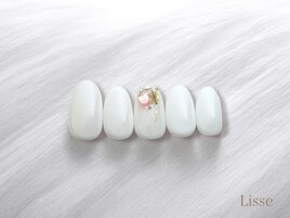 雪の結晶　スノーホワイトネイル