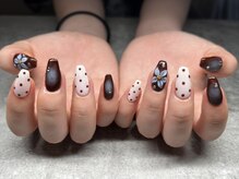 ネイルエリザベス(Nail Elizabeth)