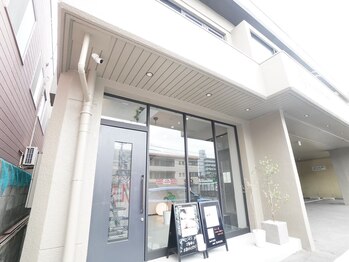 ブルースター/建物入口