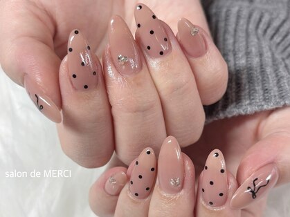 サロン ド メルシー(Salon de MERCI)の写真