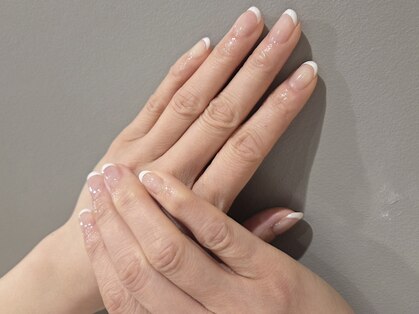 カラーレス(COLORLESS)の写真