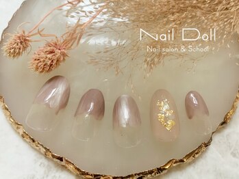 ネイルドール(Nail Doll)/人気のニュアンスシンプル