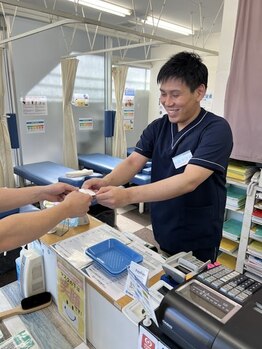 むげん整骨院鍼灸院 大津膳所/笑顔のスタッフが対応いたします