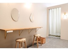 トレス(tress)/オシャレなメイクルームを完備