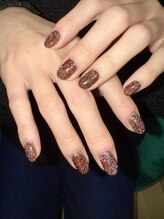 プルメリア(Plumeria)/ブラウン フラッシュネイル