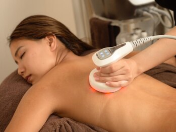 フェリシテ(FELICITE)の写真/最新の痩身機器でセル脂肪へ徹底的にアプローチ！脂肪を分解&燃焼で理想の美ボディへサポートします♪