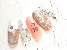 コルン/さくらんぼネイル