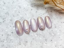 プラスホワイト 久我山/上品マグネットネイル