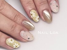 ロア(LOA)/ぷっくり花柄ネイル