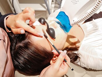 プラスビーセルフ(+b self)/60分から90分で眉も歯も綺麗に！